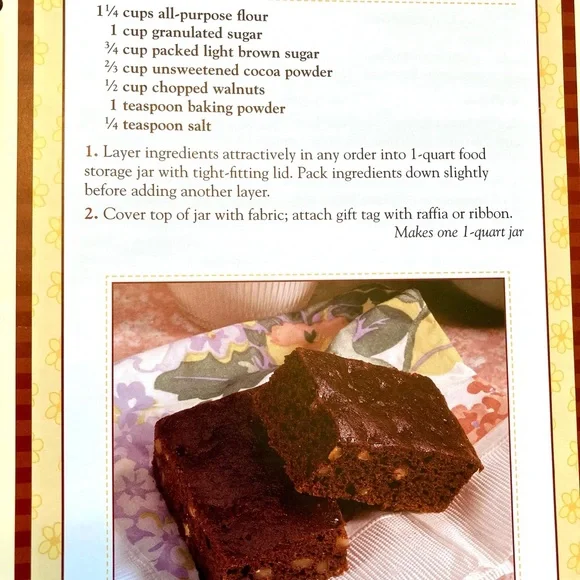 Cookbook: Gifts from a Jar: Cookies, Brownies & Bars Book - Picture 5 of 10